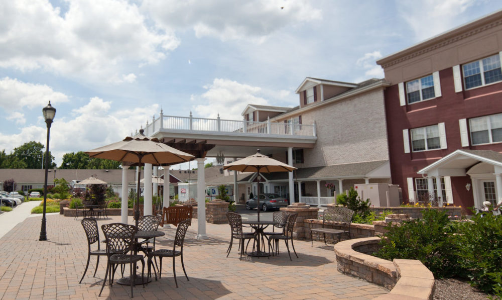 Country Meadows of Mechanicsburg Patio